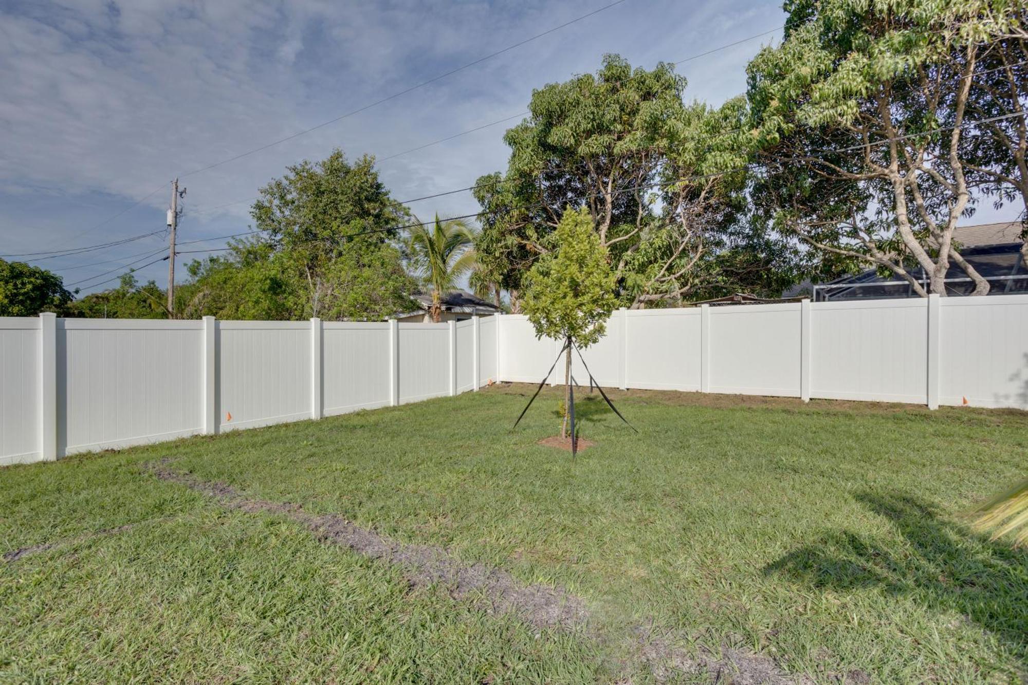 Beautiful Port St Lucie Home With Hot Tub! Port St. Lucie Exterior photo